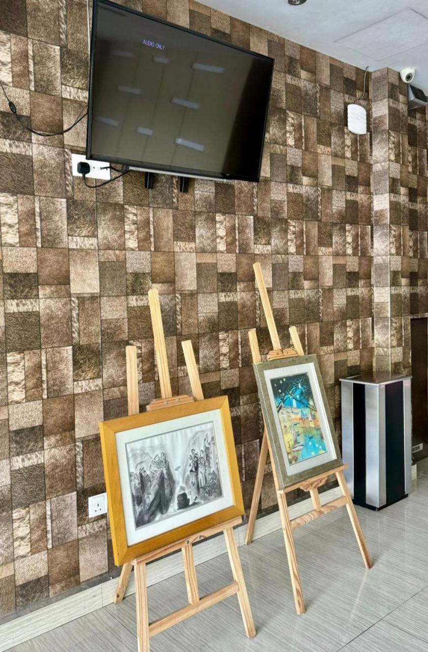 Hotel Zamburger Legenda Johor Bahru Exterior foto