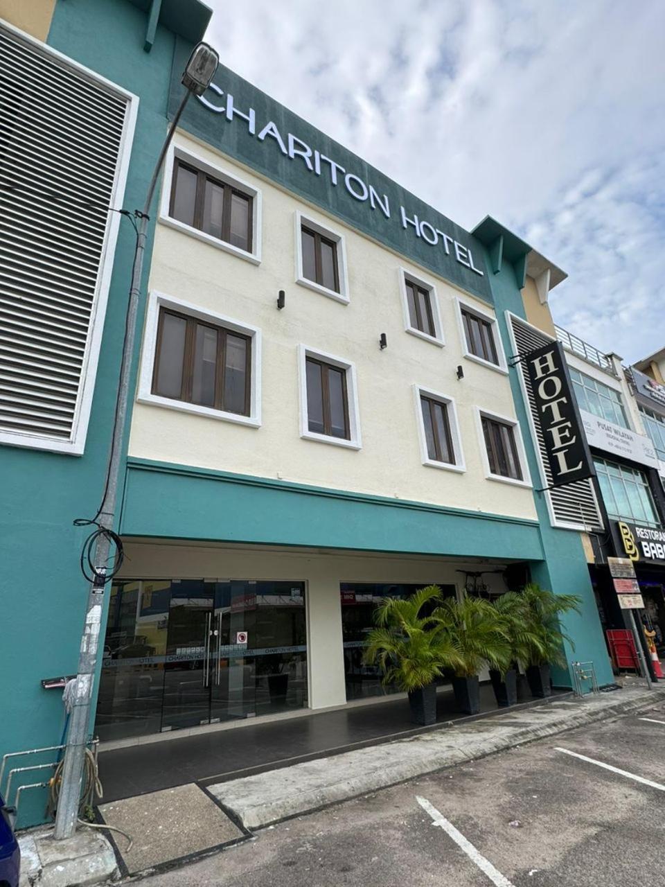 Hotel Zamburger Legenda Johor Bahru Exterior foto