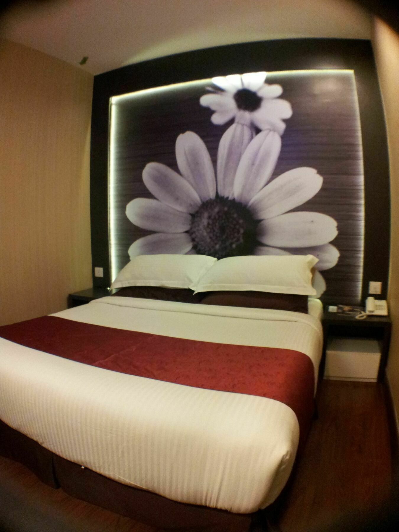 Hotel Zamburger Legenda Johor Bahru Exterior foto